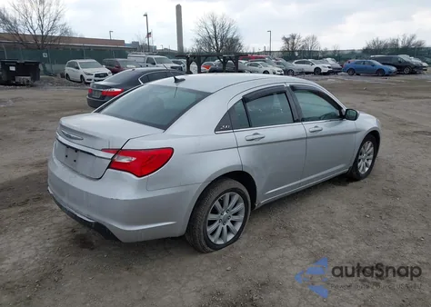 2012 Chrysler 200 Touring из США, поврежденный, VIN 1C3CCBBB5CN299351